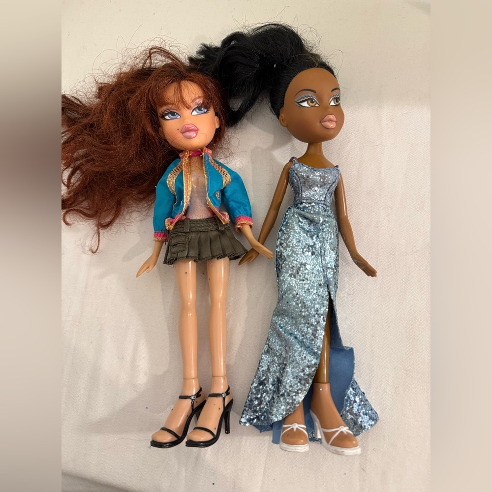 Fashion Dolls Set with Blue and Black Outfits